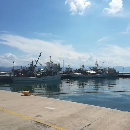 Modern By The Sea * Loutra Edipsou (Evia)